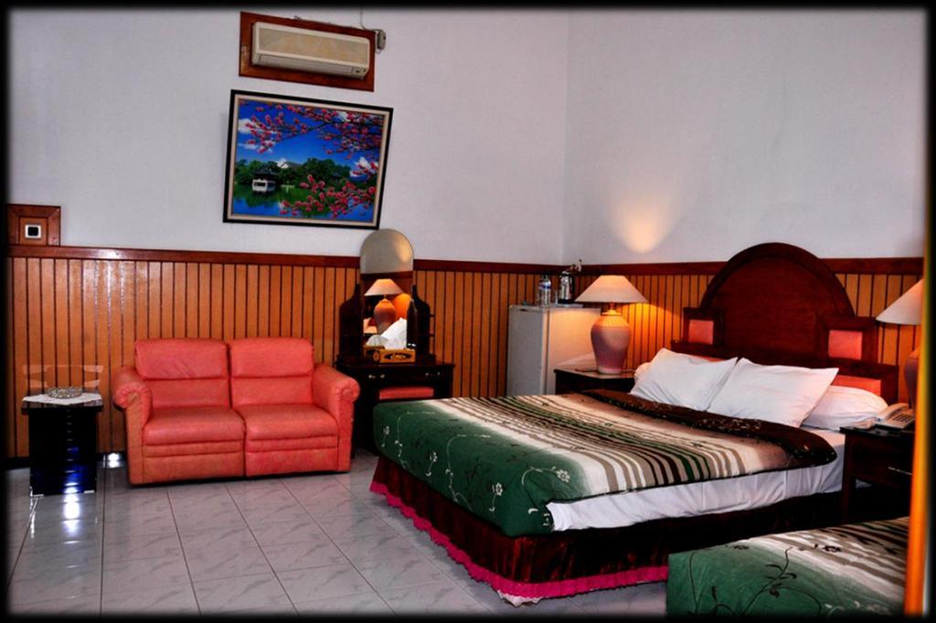 Berlian Abadi Hotel By Sinergi Banyuwangi  Cameră foto